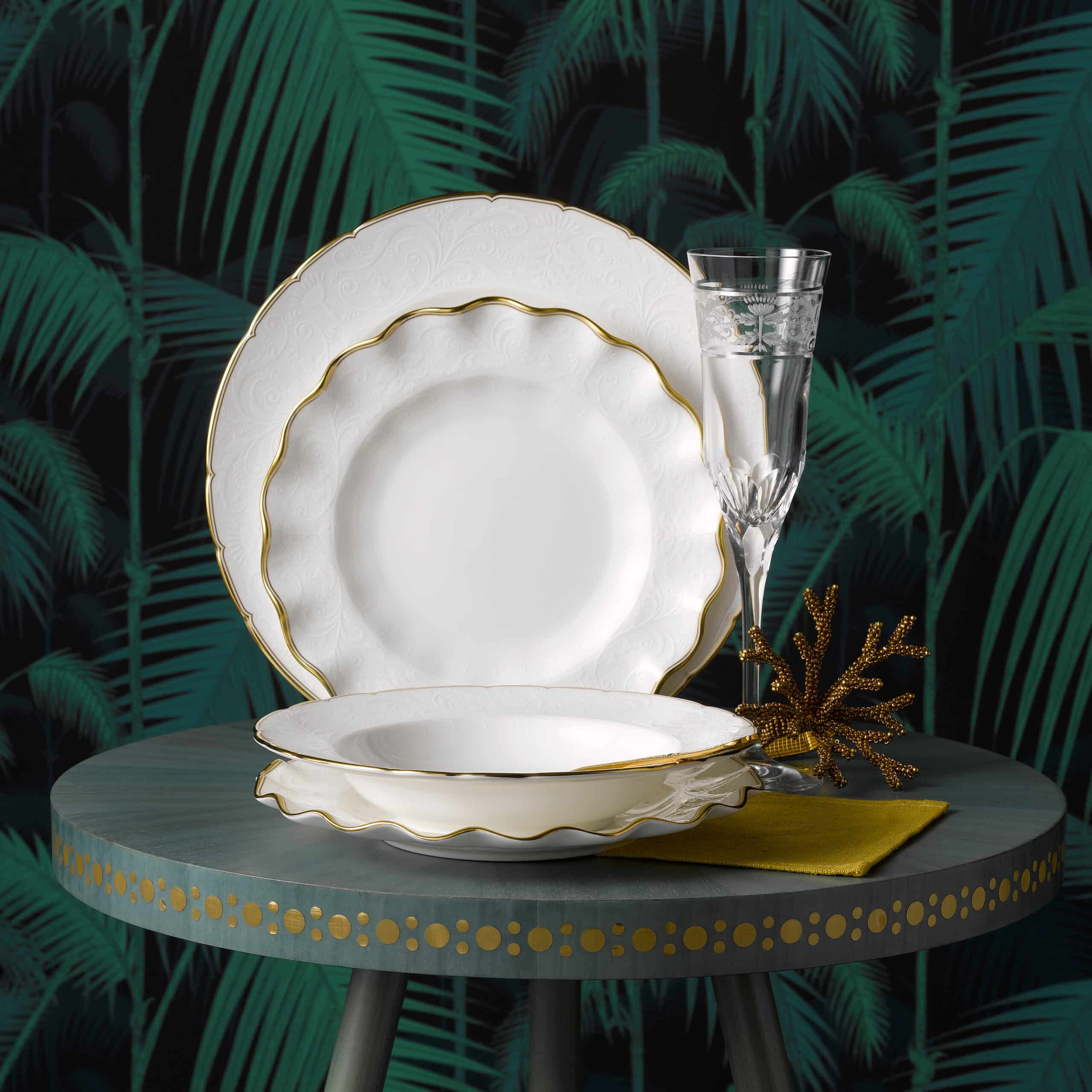 Darley Abbey Pure Gold Build A Dinner Service Product Image