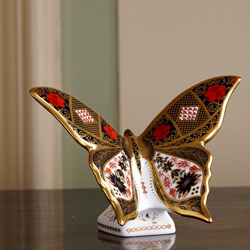 Old Imari Solid Gold Band Butterfly Product Image