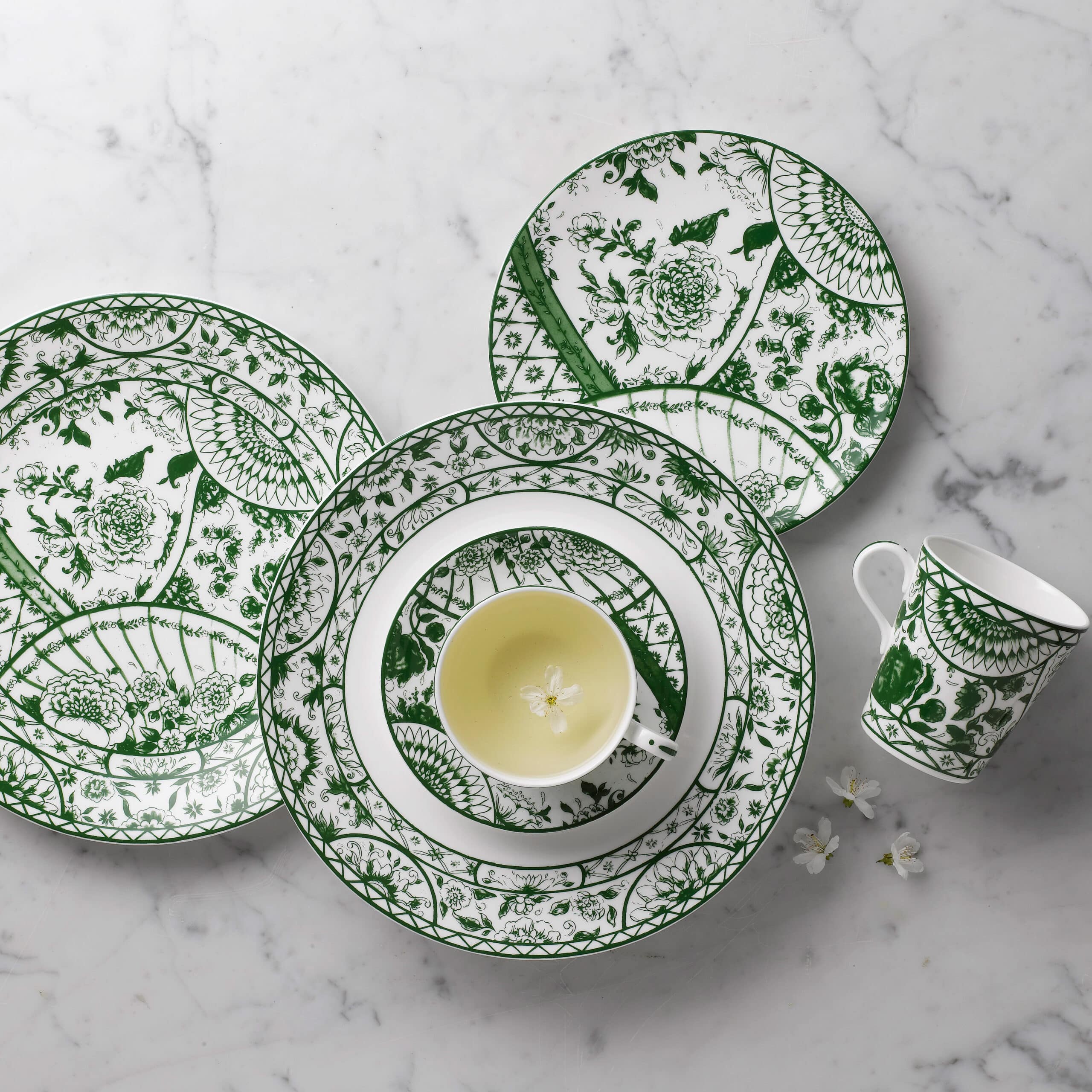 Victorias Garden Green Dinner Set