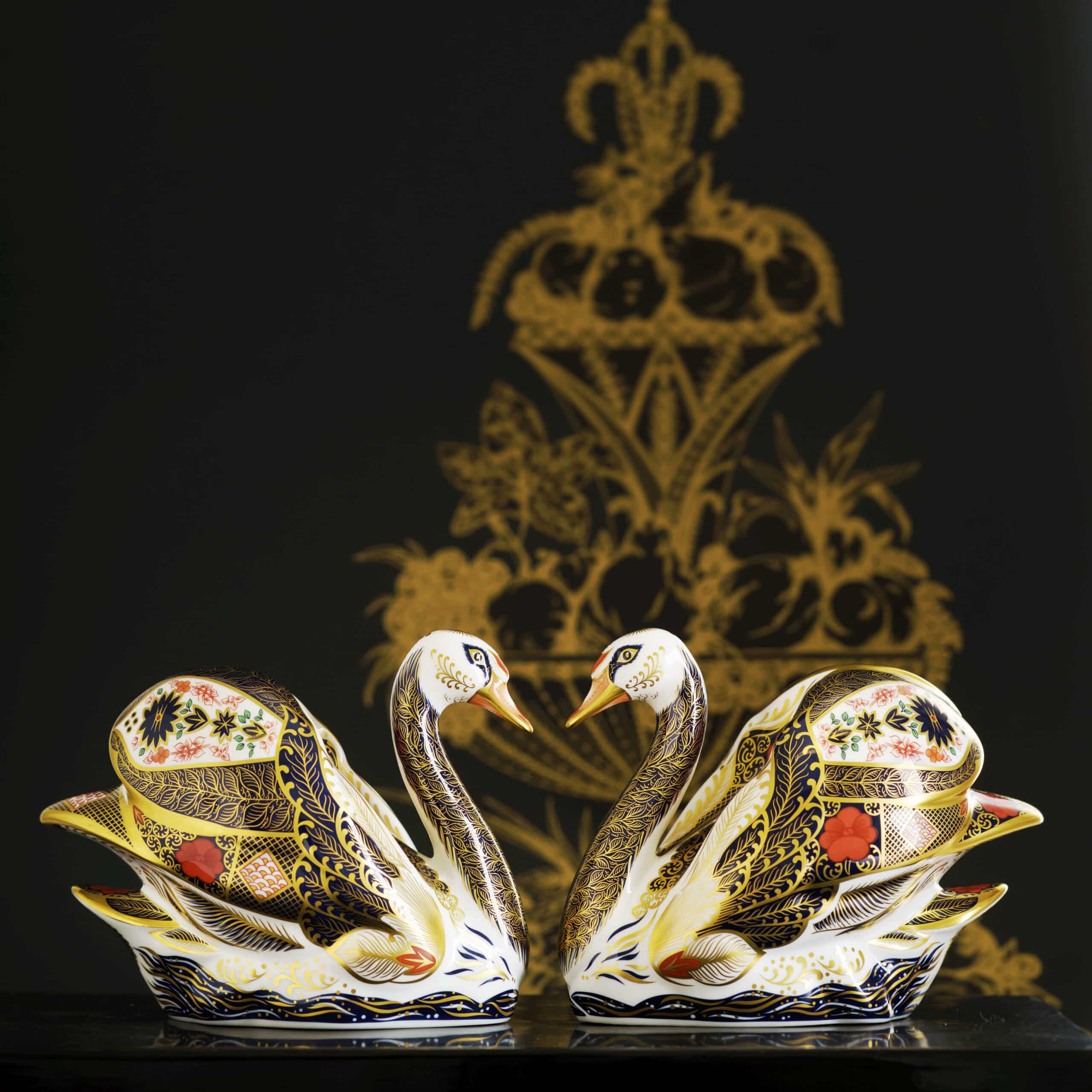 RCD SGB Swan Pair Portrait Side Profile